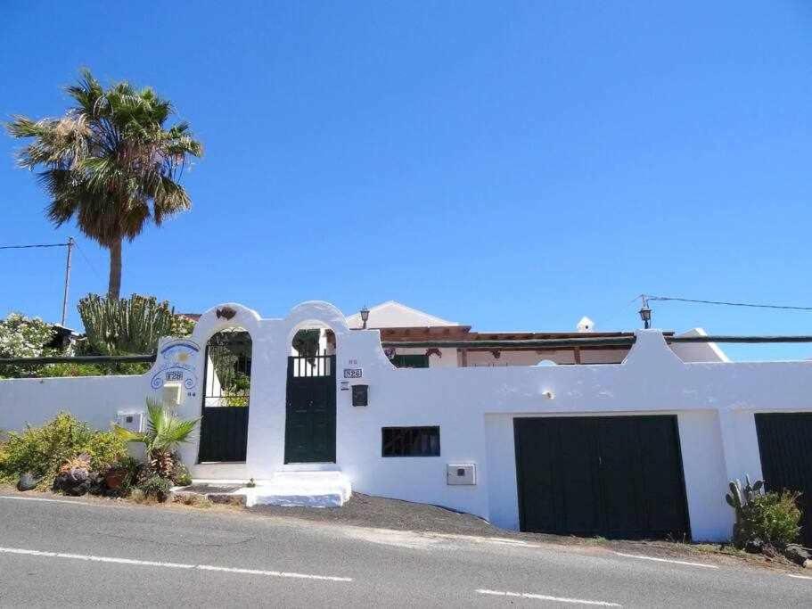 Casa Descanso Con Jacuzzi En プラヤ・ケマダ エクステリア 写真